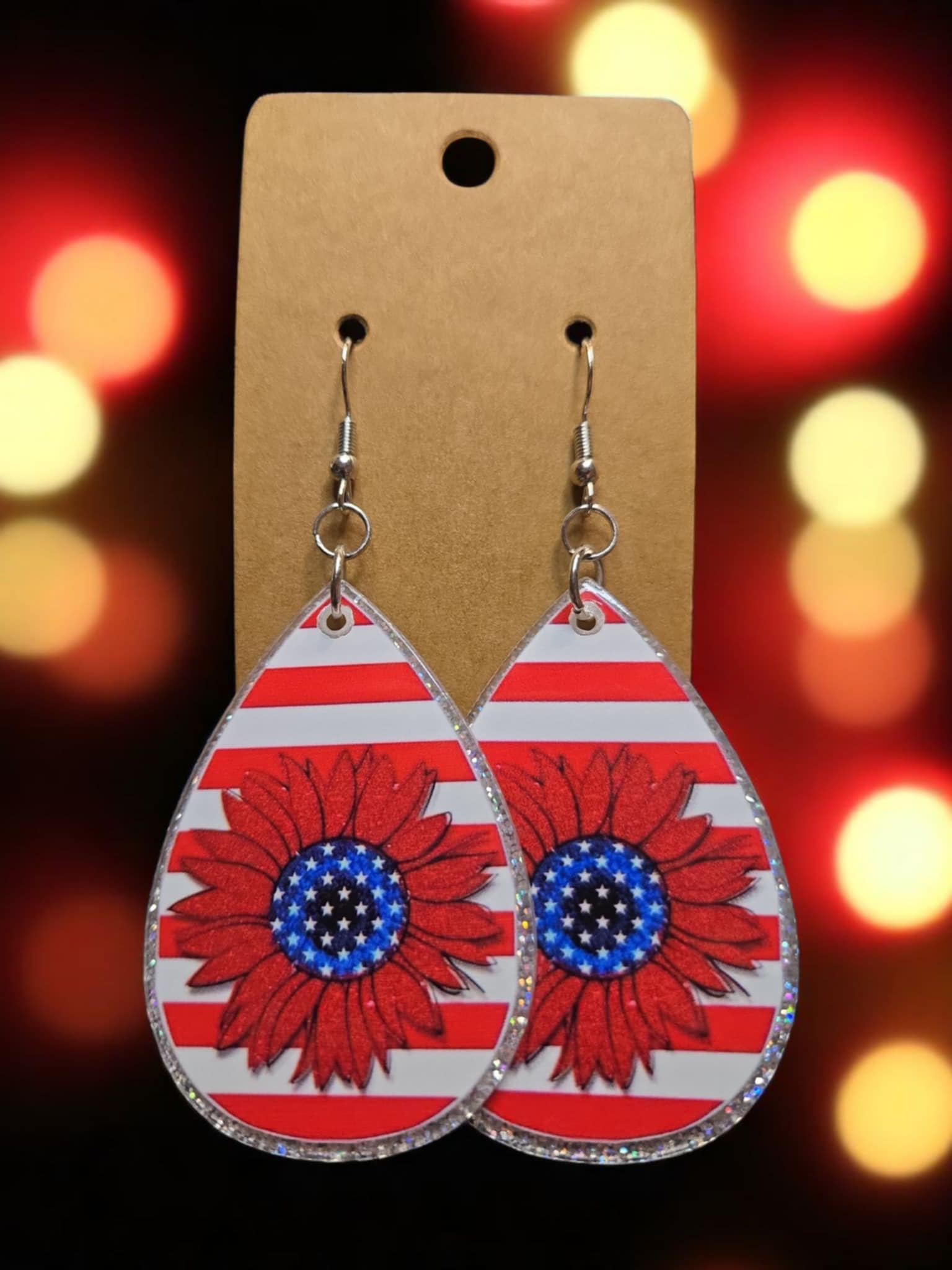Americana Daisy Teardrop Earrings *handmade*